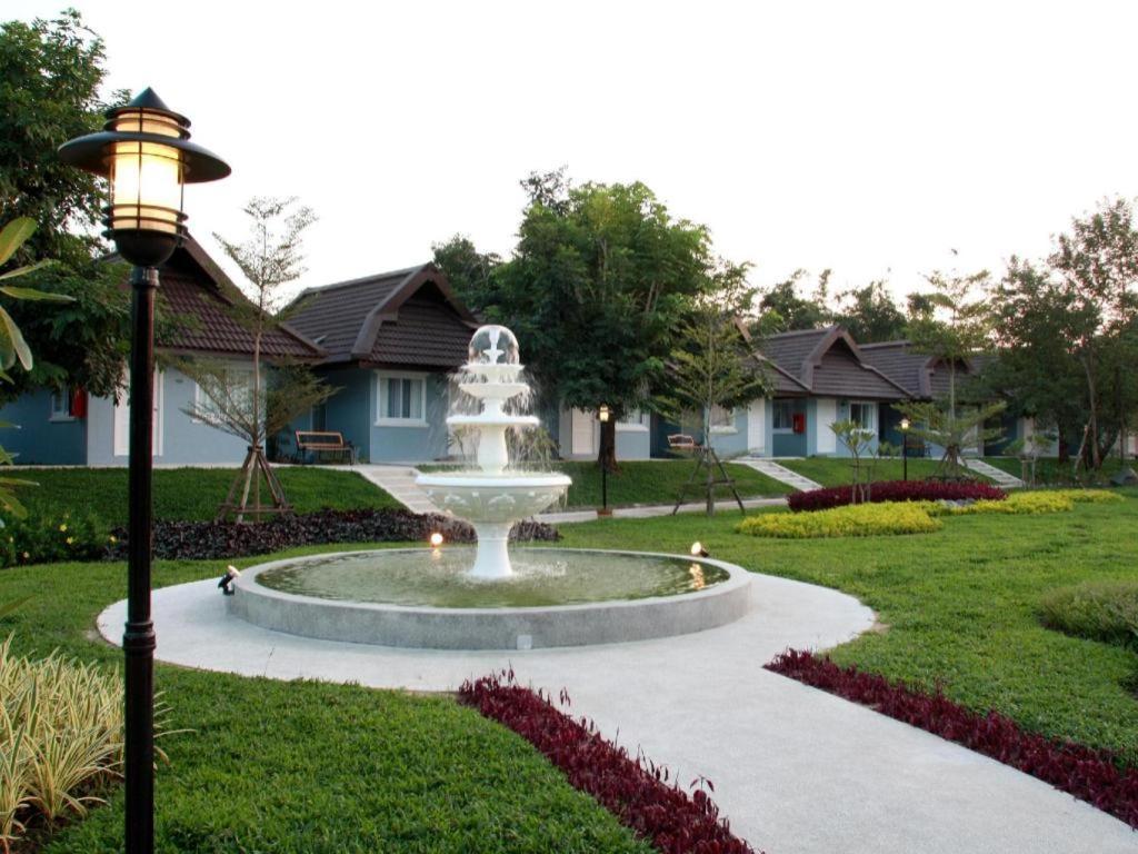 Amarin Resort Chiang Rai Bagian luar foto