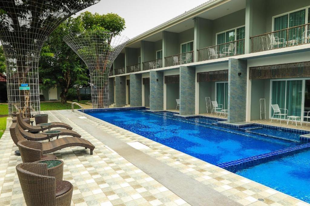 Amarin Resort Chiang Rai Bagian luar foto